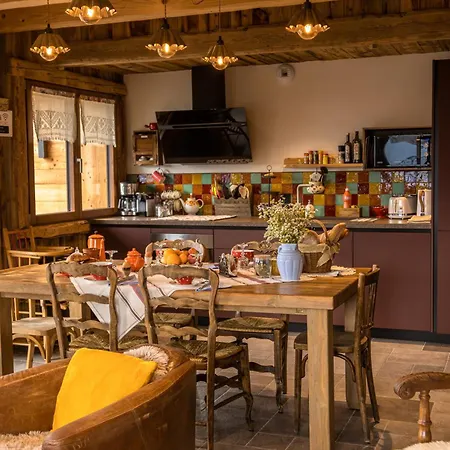 Chez L'angele Апартаменты *