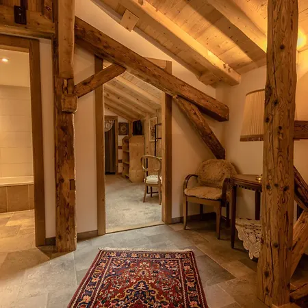 Chez L'angele Apartment *